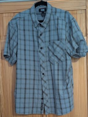 Duluth Trading Company Men's Short-Sleeve Plaid Button-Up Shirt - Gray/Black